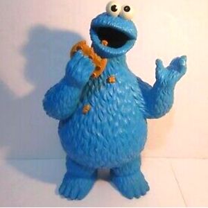 Sesame street cookie monster garden statue
